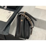 CHANEL ミニ メッセンジャー ショルダーバッグ グレインド カーフスキン ブラック AS2465 B05440 94305