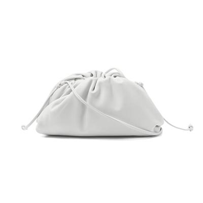 ボッテガ ヴェネタ ショルダーバッグ　ミニ THE POUCH 20　ザ ポーチ 20 585852 VCP40 9143