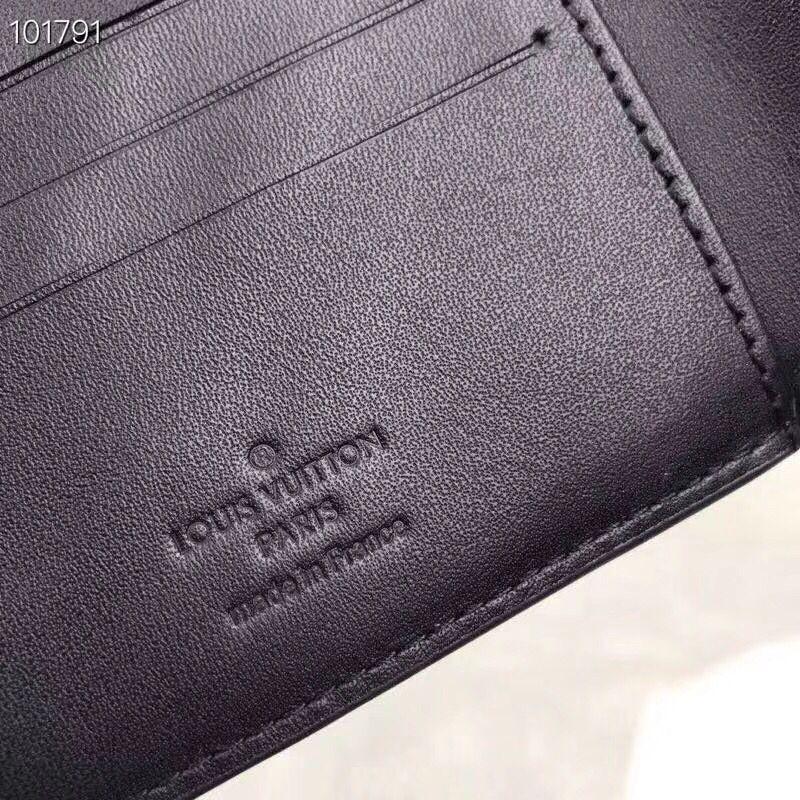 ルイヴィトン LOUISVUITTON モノグラムシャドウ ポルトフォイユミュルティプル 二つ折り札入れ イニシャル M62901