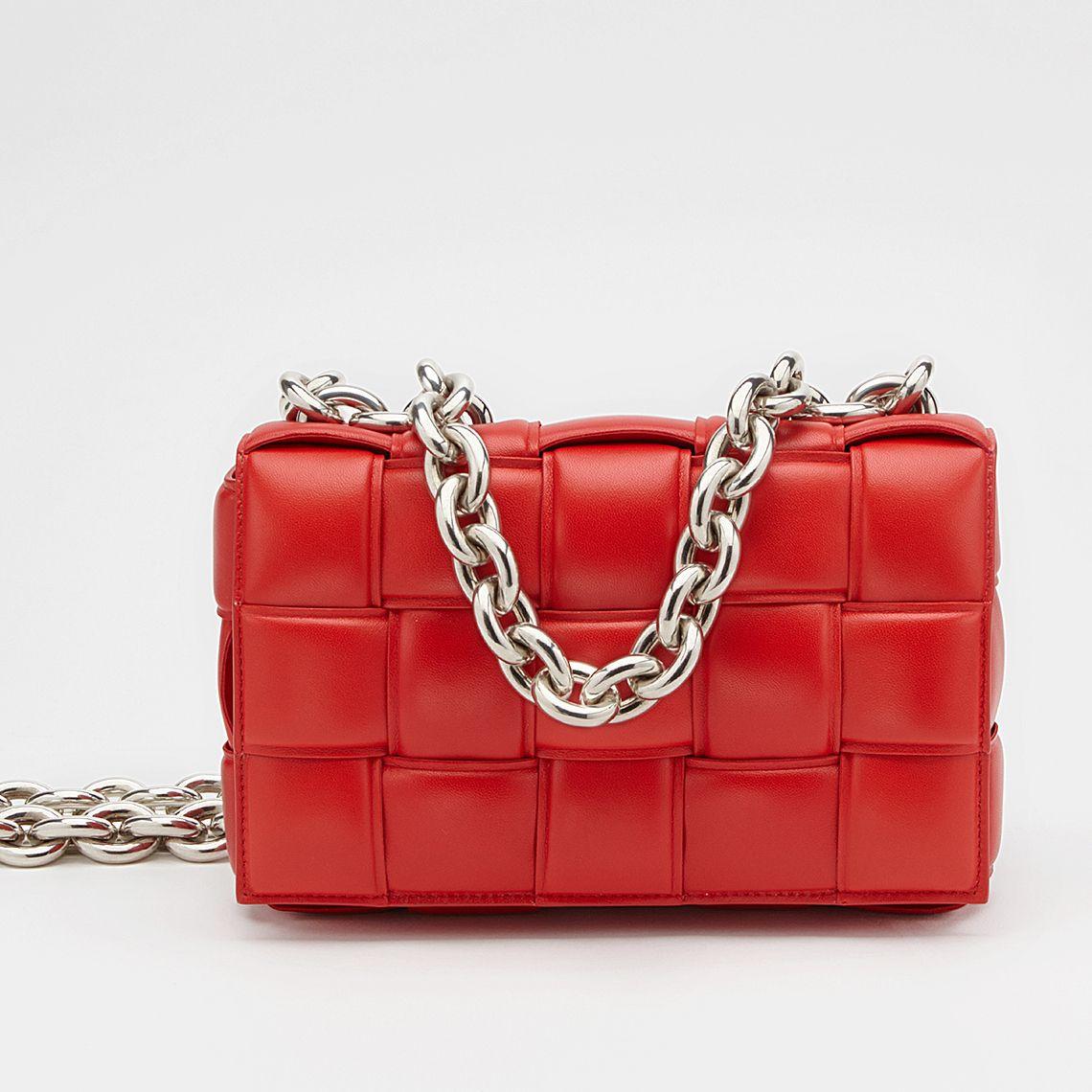 ボッテガ ヴェネタ BOTTEGA VENETA ザ・チェーン カセット クロスボディバッグ ショルダーバッグ 631421 VBWZ0 6402