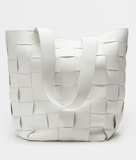 ボッテガヴェネタ BOTTEGA VENETA ショルダーバッグ ブラック レディース 639323 VMAY1 9033
