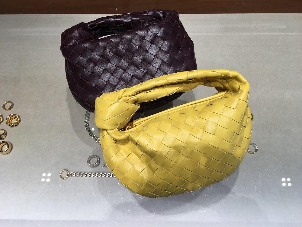 ボッテガヴェネタ BOTTEGA VENETA THE JODIE イントレチャート ミニ ホーボー 651876 VCPP5 7130