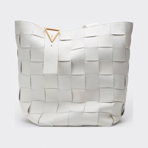 ボッテガヴェネタ BOTTEGA VENETA ショルダーバッグ ブラック レディース 639323 VMAY1 9033