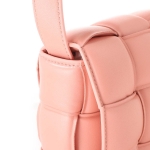 ボッテガヴェネタ BOTTEGA VENETA ショルダーバッグ クロスボディバッグ レディース マキシイントレチャート 591970 vcqr1 7806