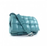 ボッテガヴェネタ BOTTEGA VENETA ショルダーバッグ クロスボディバッグ レディース マキシイントレチャート 591970 VCQR1 3608