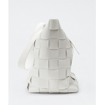 ボッテガヴェネタ BOTTEGA VENETA ショルダーバッグ ブラック レディース 639323 VMAY1 9033