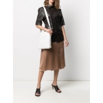 ボッテガヴェネタ BOTTEGA VENETA スムースレザー メッセンジャーバッグ ショルダーバッグ 649601 VMAY1 9007