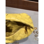 ボッテガヴェネタ BOTTEGA VENETA THE JODIE イントレチャート ミニ ホーボー 651876 VCPP5 7130