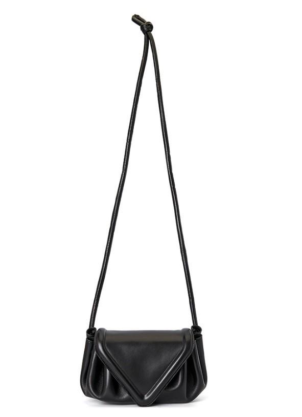 ボッテガヴェネタ BOTTEGA VENETA クロスボディバッグ ショルダーバッグ レディース スモール ビーク 658521 VCP30 8425
