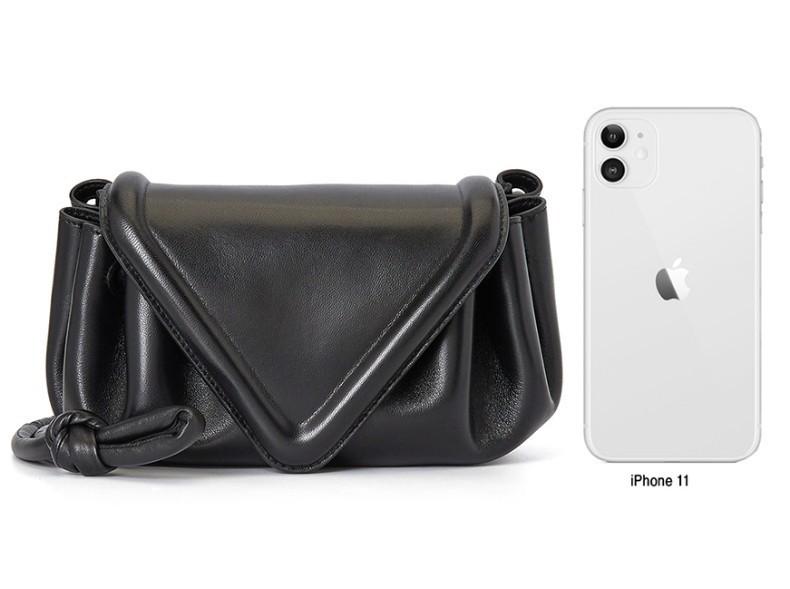 ボッテガヴェネタ BOTTEGA VENETA クロスボディバッグ ショルダーバッグ レディース スモール ビーク 658521 VCP30 8425