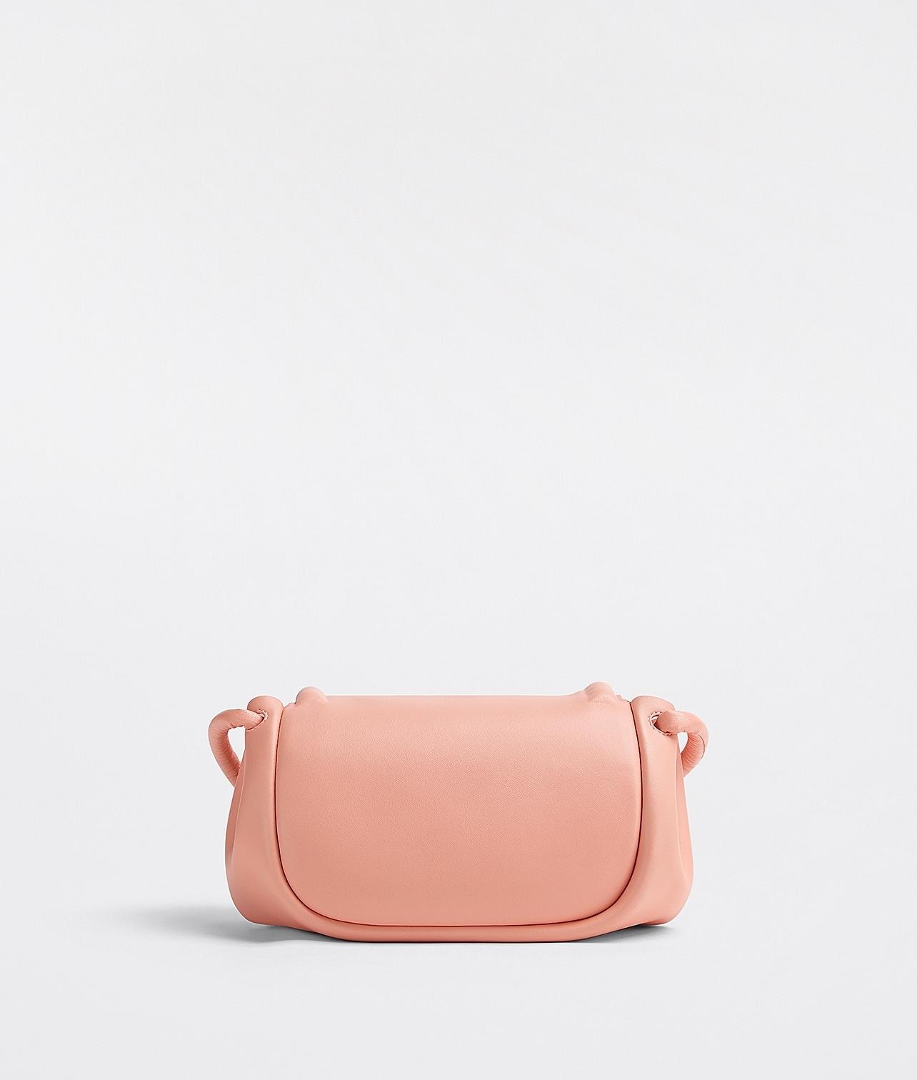 ボッテガヴェネタ BOTTEGA VENETA スモール トライアングル フラップ 6658521 VCP30 7806