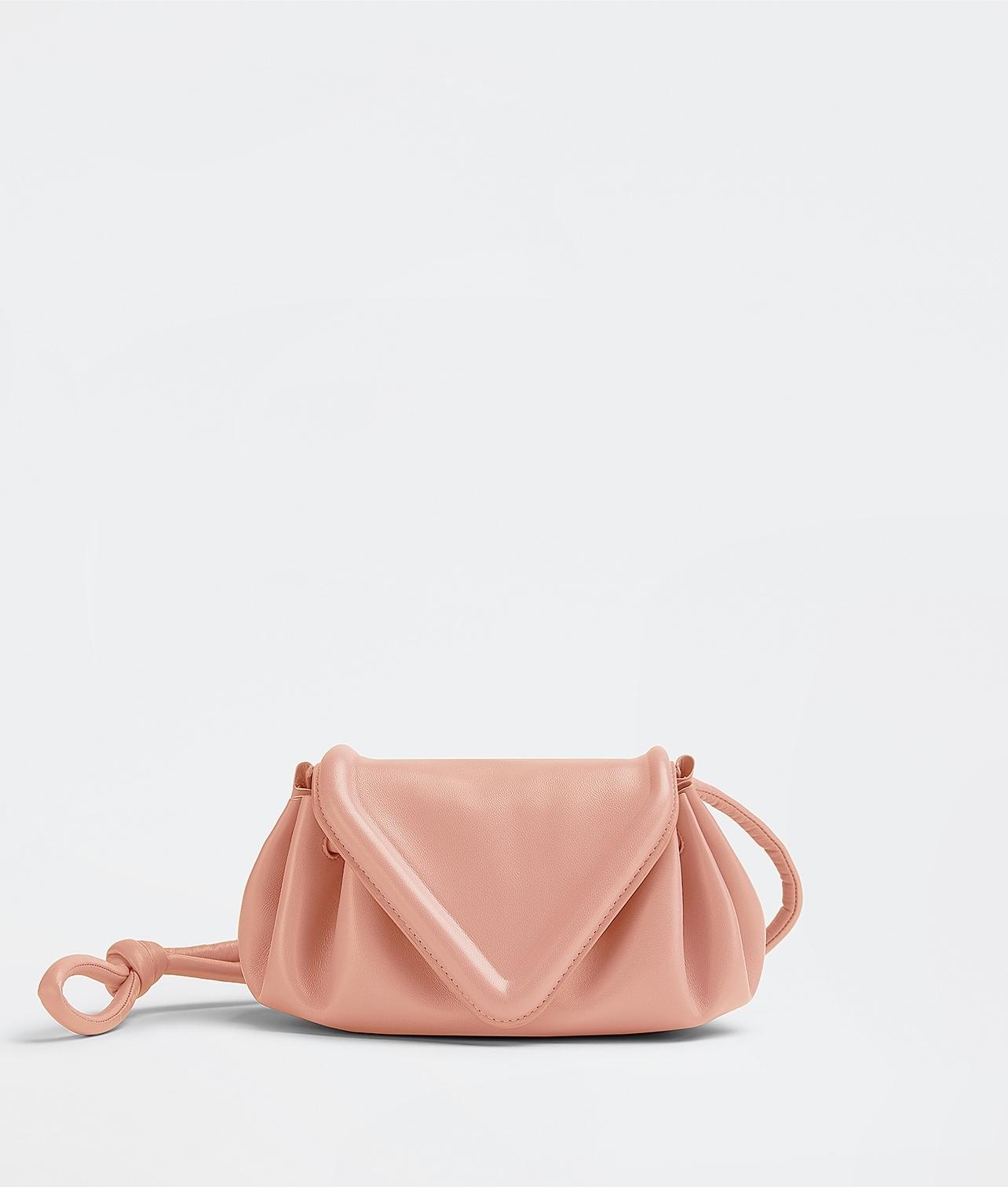 ボッテガヴェネタ BOTTEGA VENETA スモール トライアングル フラップ 6658521 VCP30 7806
