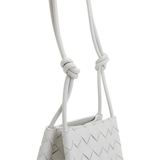 ボッテガ ヴェネタ  BOTTEGA VENETA バッグ レディース  ショルダーバッグ ミニ THE KNOT ザ ノット 639293 VCRA2 9143