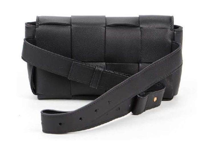 ボッテガ ヴェネタBOTTEGA VENETA ザ・ベルト カセット ウエストバッグ  カセット イントレナッパレザー 639367VMAY18648
