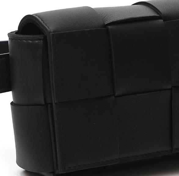 ボッテガ ヴェネタBOTTEGA VENETA ザ・ベルト カセット ウエストバッグ  カセット イントレナッパレザー 639367VMAY18648