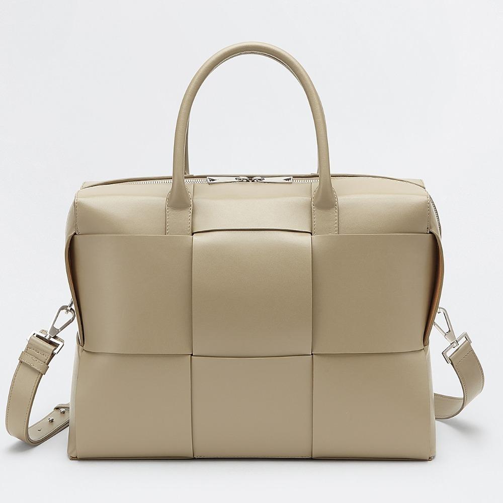 ボッテガヴェネタ BOTTEGA VENETA ブリーフケース ショルダーバッグ ブラック メンズ 620633 VB1K0 1511