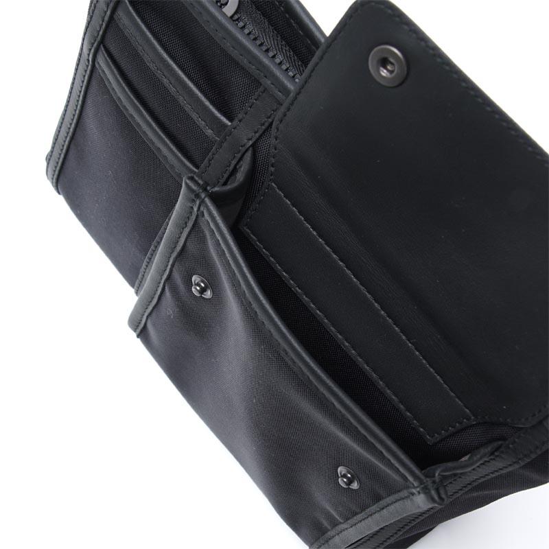 ボッテガヴェネタ BOTTEGA VENETA ショルダーバッグ メッセンジャーバッグ ブラック メンズ ギフト プレゼント レザー 本革 548325 vaye7 1000