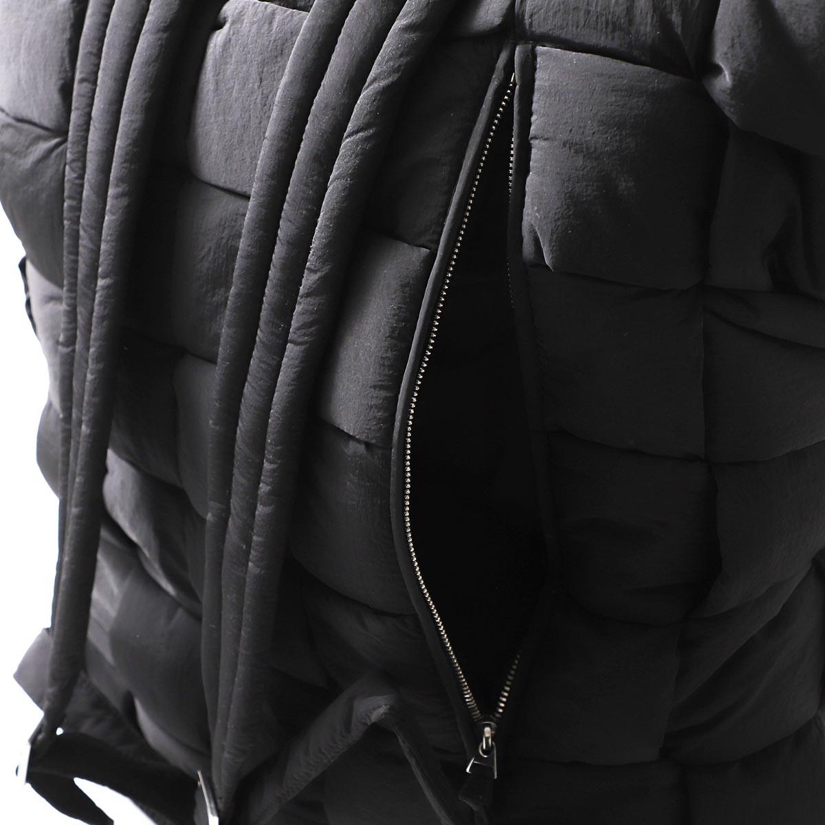 ボッテガヴェネタ BOTTEGA VENETA  ザ・パデッド バックパック リュック ブラック メンズ 628955 vbo81 8803