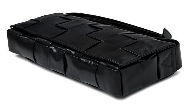 ボッテガヴェネタ BOTTEGA VENETA ショルダーバッグ クロスボディバッグ メンズ 629068 vcq71 8803