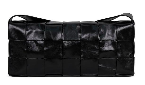 ボッテガヴェネタ BOTTEGA VENETA ショルダーバッグ クロスボディバッグ メンズ 629068 vcq71 8803