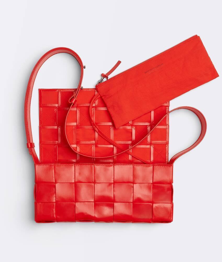 ボッテガヴェネタ BOTTEGA VENETA ショルダーバッグ クロスボディバッグ メンズ 629068 VCQ71 6541