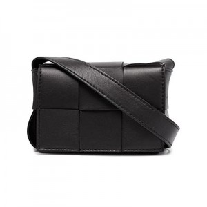 ボッテガベネタ BOTTEGA VENETA イントレチャートレザーミニバッグ ザ・カセット 666688 VMAY1 8425