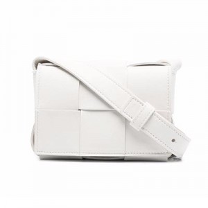 ボッテガベネタ BOTTEGA VENETA イントレチャートレザーミニバッグ ザ・カセット 666688 VMAY1 9009
