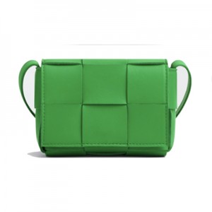 ボッテガベネタ BOTTEGA VENETA イントレチャートレザーミニバッグ ザ・カセット 666688 VMAY1 3722