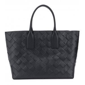 ボッテガヴェネタ BOTTEGA VENETA イントレチャート カーフ トートバッグ 629888 VCRU1 8803