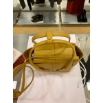 ボッテガヴェネタ BOTTEGA VENETA ハンドバッグ 2WAY レディース  ミニ ザ・アルコ GOAT 600606-va981-7717​