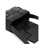 ボッテガベネタ BOTTEGA VENETA イントレチャートレザーミニバッグ ザ・カセット 666688 VMAY1 8425