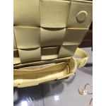 ボッテガ ヴェネタBOTTEGA VENETA ザ・ベルト カセット ウエストバッグ  カセット イントレナッパレザー 639367VMAY19316