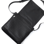 ボッテガヴェネタ BOTTEGA VENETA メッセンジャーバッグ ブラック メンズ ショルダー バッグ レザー 577538 vq139 1000
