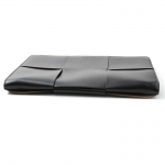 ボッテガヴェネタ BOTTEGA VENETA クラッチバッグ ドキュメントケース ブラック メンズ ギフト プレゼント レザー 本革 608602 vb1k0 1000