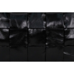 ボッテガヴェネタ BOTTEGA VENETA ショルダーバッグ クロスボディバッグ メンズ 629068 vcq71 8803
