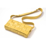 ボッテガヴェネタ BOTTEGA VENETA ユニセックス ザ・ストレッチ カセット ショルダーバッグ 629068 VCQ71 7112