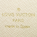 ルイ ヴィトン LOUIS VUITTON 長財布 ラウンドファスナー モノグラム キャンバス ジッピー・ウォレット Ivoire M44745