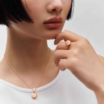ルイヴィトン Louis Vuitton Bブロッサム ペンダント ネックレス Q93748