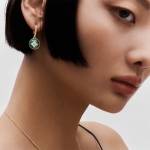 ルイヴィトン Louis Vuitton ブックル ドレイユBブロッサム ピアス Q96948