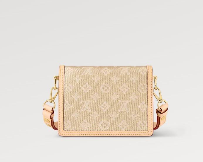 LOUIS VUITTON  モノグラム ドーフィーヌ MINI M22826