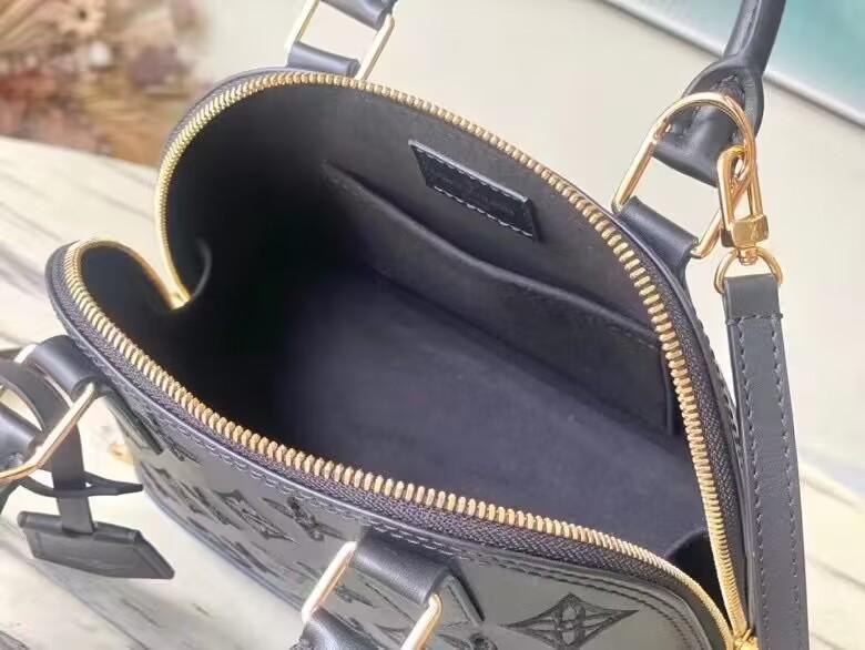 ルイヴィトン Louis Vuitton ハンドバッグ　アルマ ノワール M22878-01