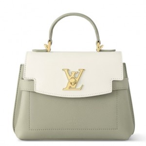 LOUIS VUITTON ルイヴィトン ロックミー･エヴァー MINI M23075
