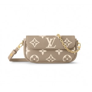 LOUIS VUITTON アイビー チェーン ウォレット モノグラム M82211