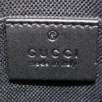 グッチ GUCCI GGスプリーム スモールキャンバス メッセンジャーバッグ 523599 K5RLN 1095