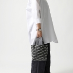 バレンシアガ EVERYDAY TOTE XXS AJ レザー トートバッグ ショルダーバッグ 鞄 レディース 551815 GZA0N 1080​
