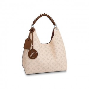 ルイ・ヴィトン LOUIS VUITTON カーメルバッグ モノグラム マヒナレザー クリーム M53188