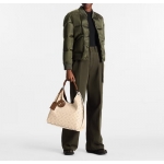 ルイ・ヴィトン LOUIS VUITTON カーメルバッグ モノグラム マヒナレザー クリーム M53188