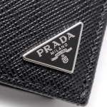 プラダ PRADA 長財布 SAFFIANO TRIANG ブラック 2MV836 QHH F0002 メンズ