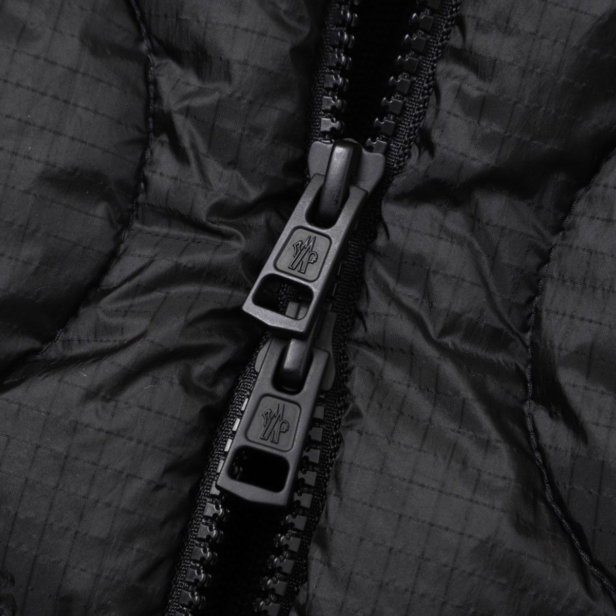 モンクレール MONCLER ダウン切り替え ジップアップ カーディガン ブラック 9b00025 m1124 999