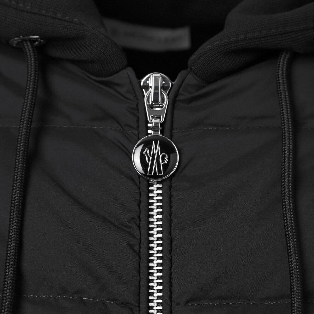 モンクレール MONCLER ダウン入りジップパーカ パディングフード付カーディガン 9b00009 m1131 999